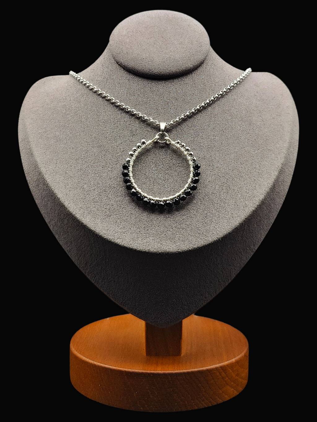 Black Ouro Charm